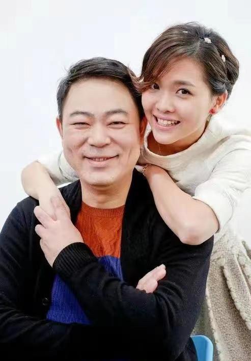 家有儿女角色“夏东海”扮演者高亚麟涉嫌家暴出轨,网友纷纷发声!